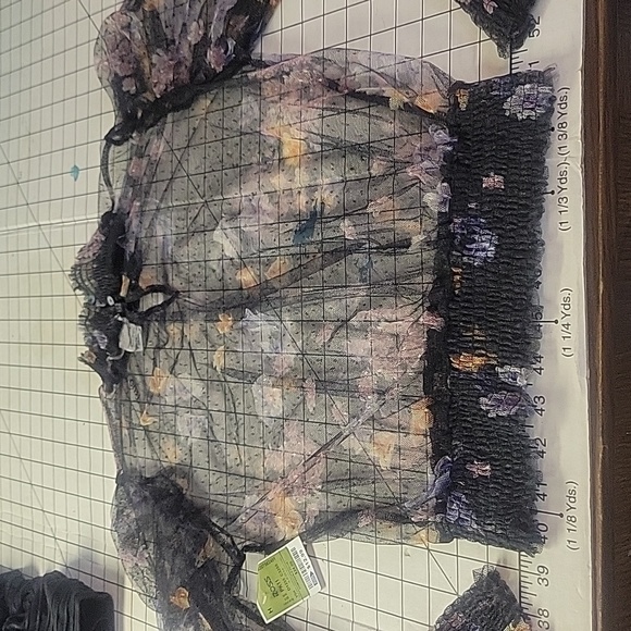 L.I.F.E TOP - Picture 3 of 4